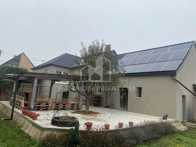 Eladó ház Magyarpolány, Bajcsy 91 nm