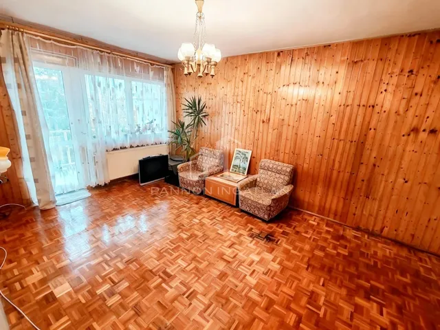 Eladó lakás Veszprém 81 nm