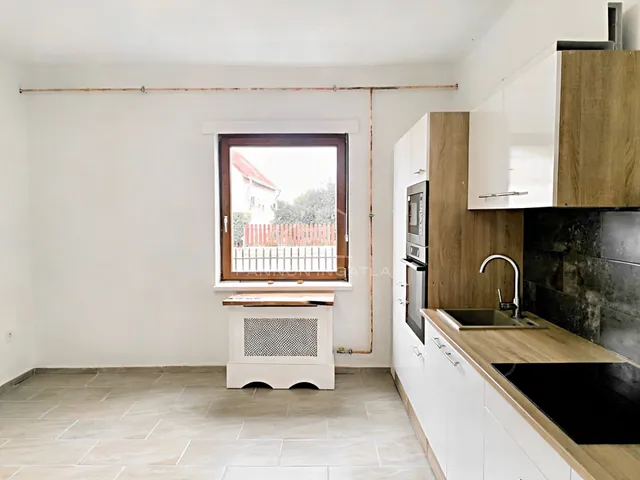 Kiadó ház Vilonya 65 nm