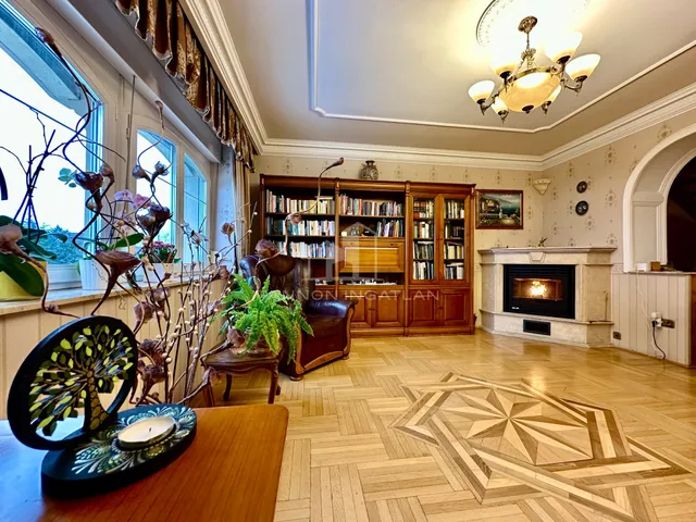 Eladó ház Fót 399 nm