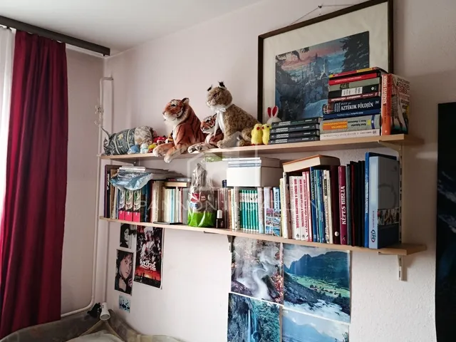 Eladó lakás Ajka 63 nm