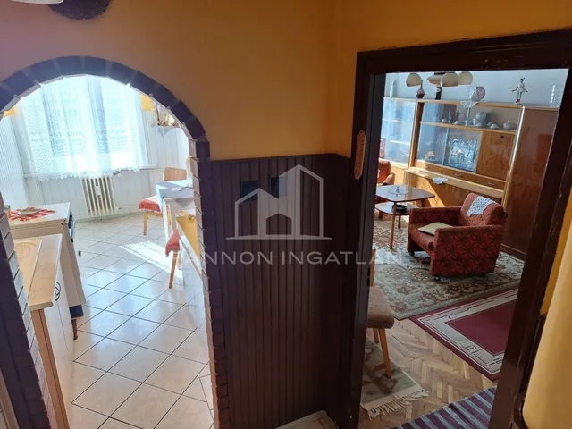 Eladó lakás Ajka 54 nm
