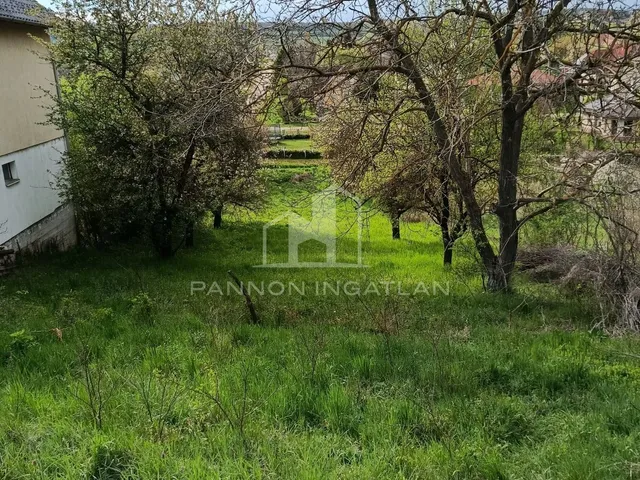 Eladó telek Litér 943 nm