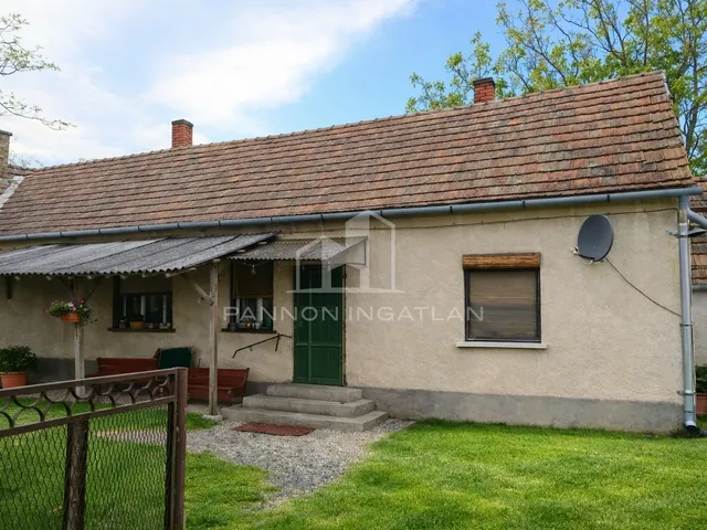 Eladó ház Iszkáz 109 nm
