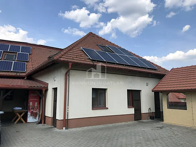 Eladó kereskedelmi és ipari ingatlan Kislőd 252 nm