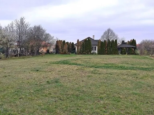 Eladó telek Szentkirályszabadja 2599 nm