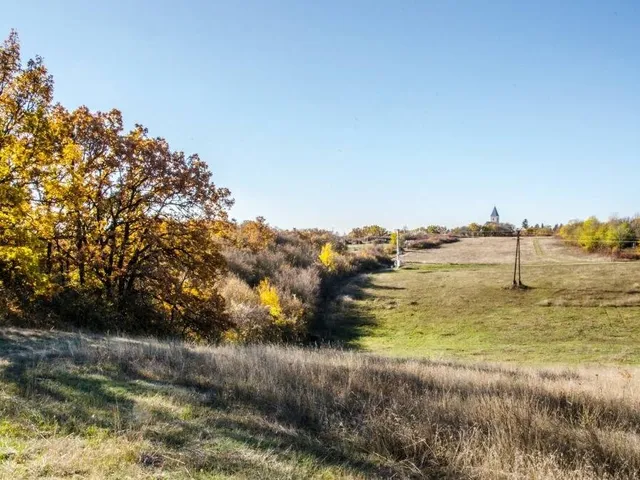 Eladó ház Szentkirályszabadja 11184 nm