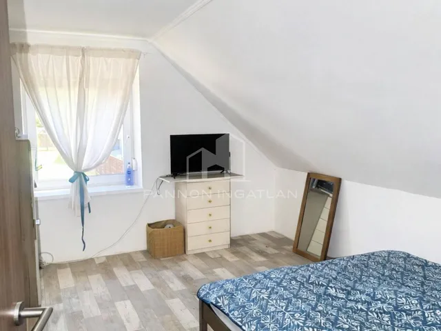 Eladó ház Balatonfőkajár 145 nm