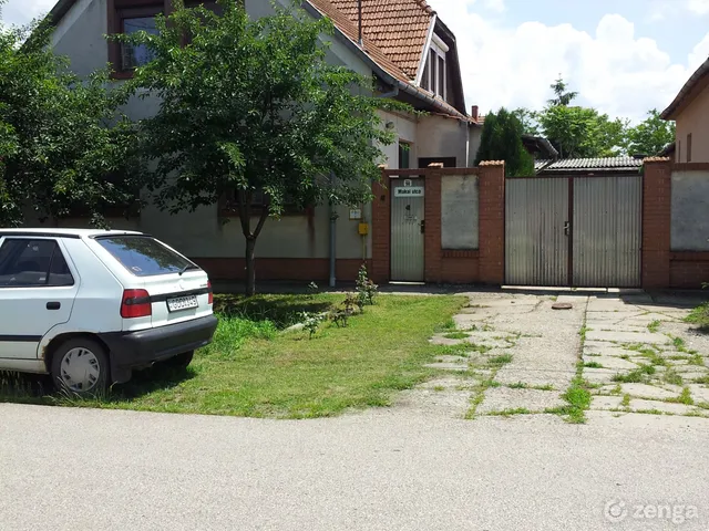 Eladó ház Hódmezővásárhely, Újváros 180 nm