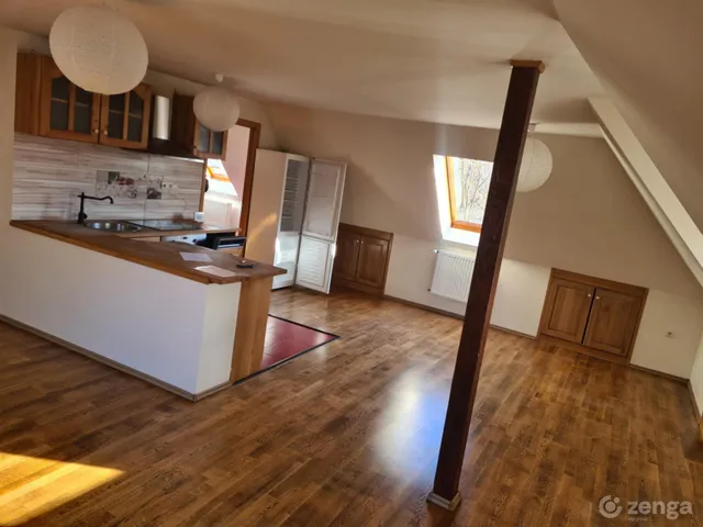 Eladó lakás Gödöllő, Máriabesnyő 80 nm