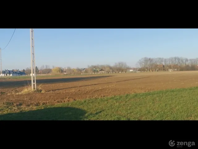Eladó telek Besnyő 6800 nm