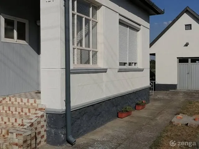 Eladó ház Szentlőrinckáta 110 nm