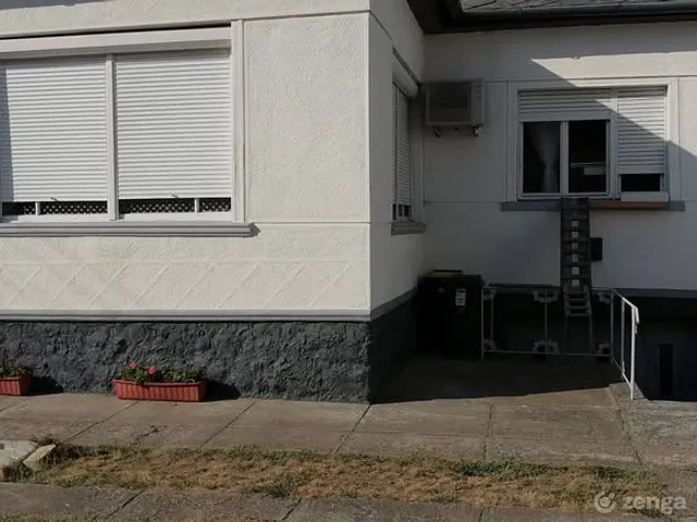 Eladó ház Szentlőrinckáta 110 nm