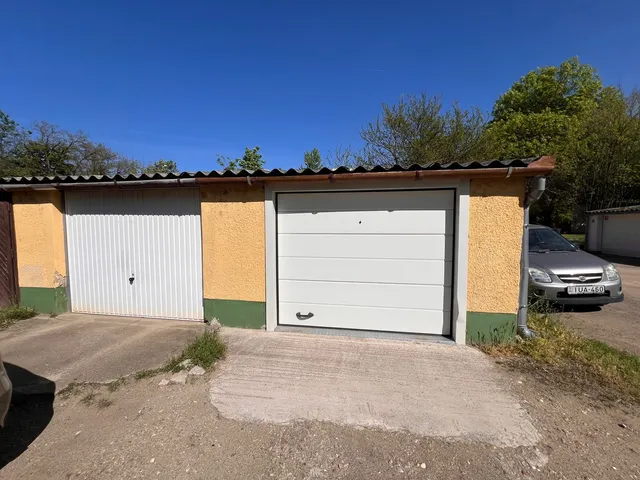 Eladó garázs Nyíregyháza 18 nm