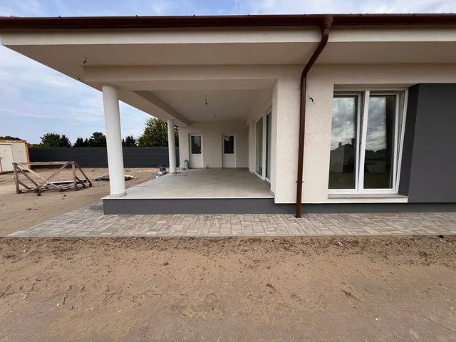 Eladó ház Kótaj 187 nm