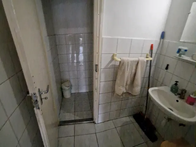 Kiadó kereskedelmi és ipari ingatlan Nyíregyháza 200 nm