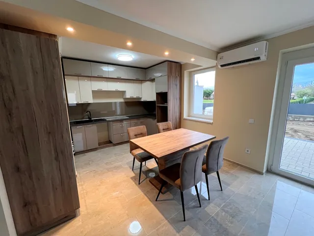 Eladó ház Sényő 74 nm