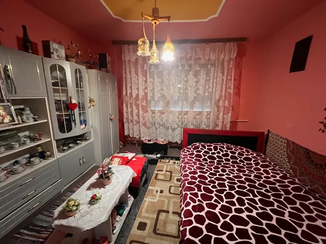 Eladó ház Kék 70 nm