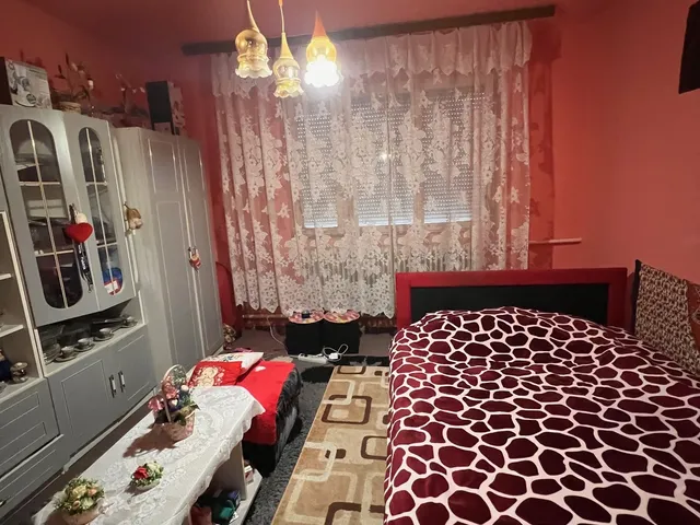 Eladó ház Kék 70 nm