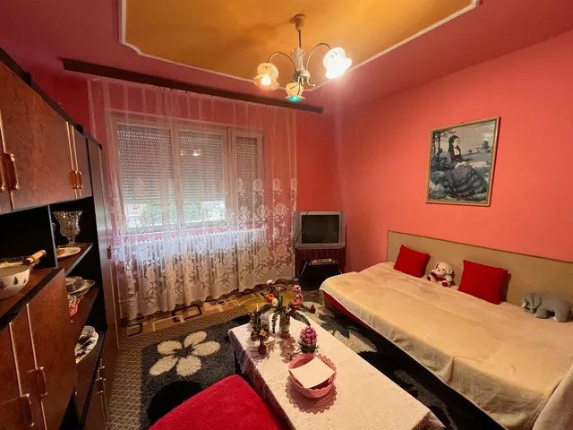 Eladó ház Kék 70 nm