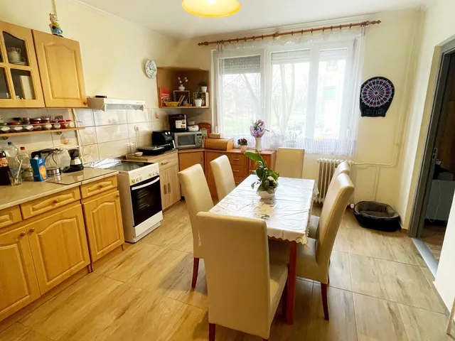 Eladó lakás Nyíregyháza 70 nm