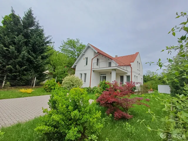 Eladó ház Gödöllő 140 nm