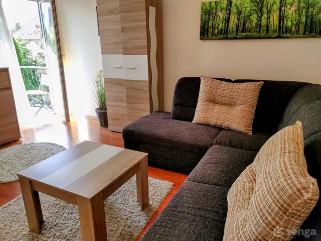 Eladó lakás Győr, Sziget 84 nm