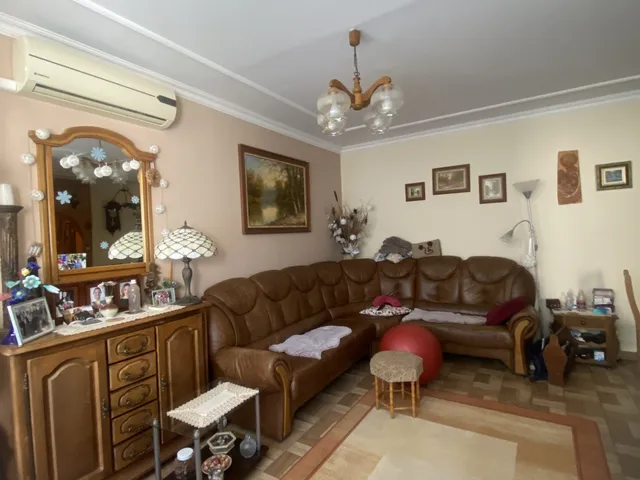 Eladó lakás Budapest III. kerület 73 nm