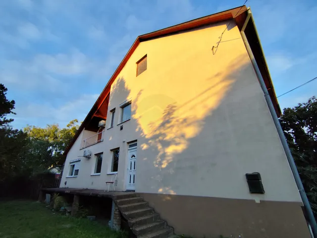 Eladó ház Tököl 170 nm