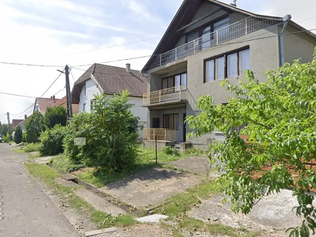 Eladó ház Kisnána 140 nm