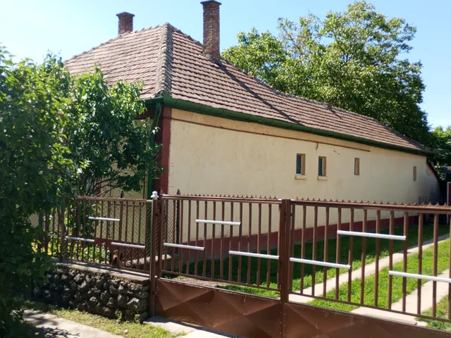 Eladó ház Füzesabony, Telep 100 nm