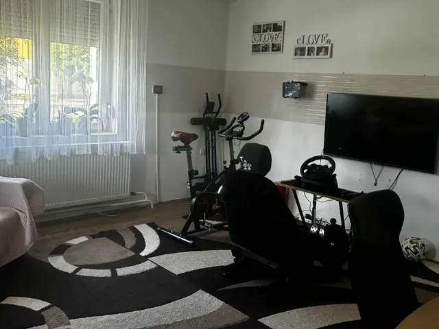 Eladó ház Füzesabony, Falu 178 nm