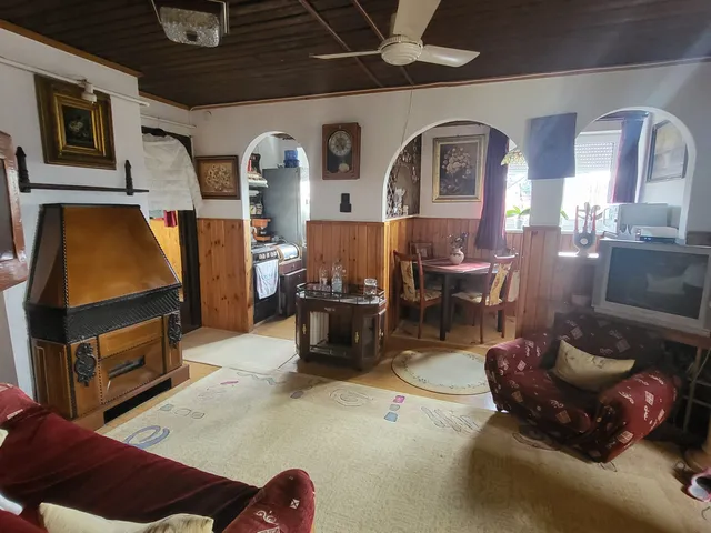 Eladó ház Eger 250 nm