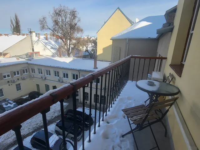 Kiadó lakás Eger, Belváros 56 nm