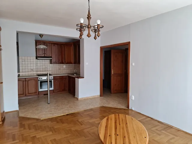 Kiadó lakás Eger, Belváros 48 nm