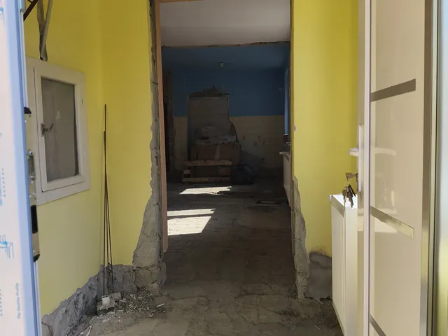 Eladó ház Besenyőtelek 90 nm