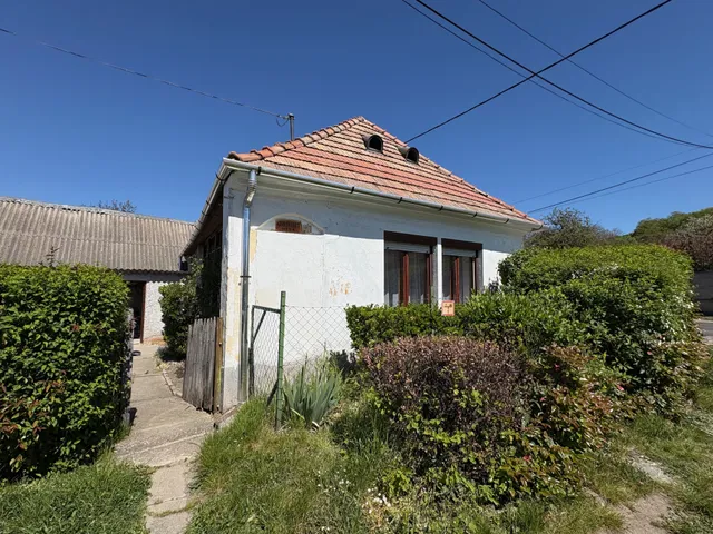 Eladó ház Szilvásvárad 45 nm