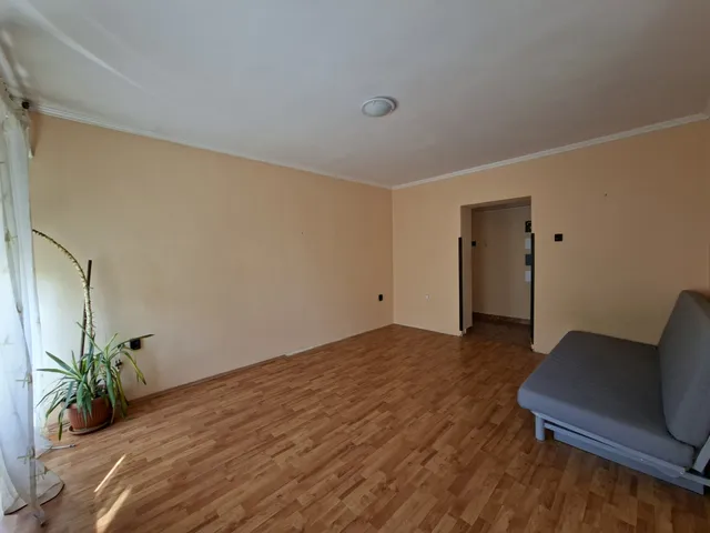 Eladó lakás Eger, Lajosváros 59 nm