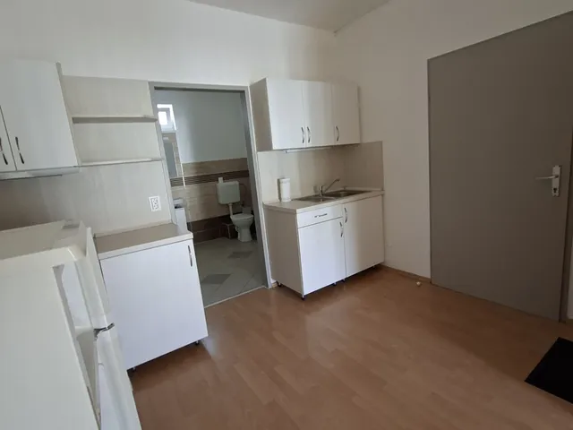 Kiadó lakás Eger 30 nm
