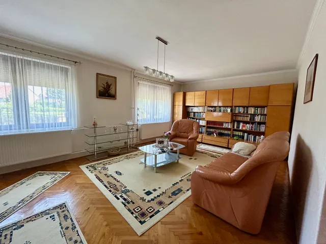 Eladó ház Siklós 138 nm