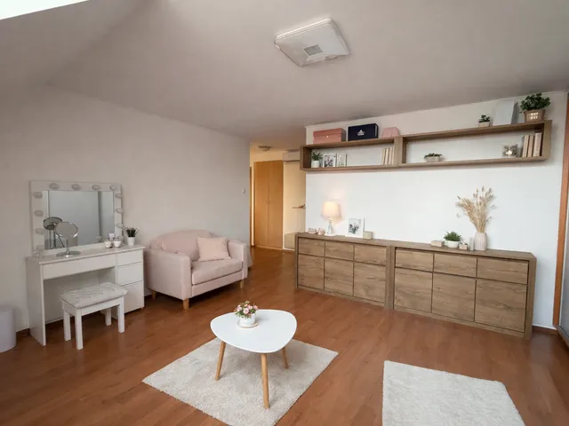 Eladó lakás Pécs 49 nm