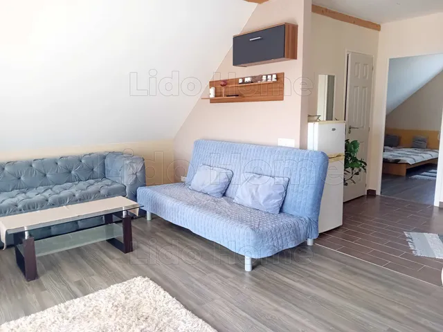 Eladó ház Balatonfűzfő 180 nm