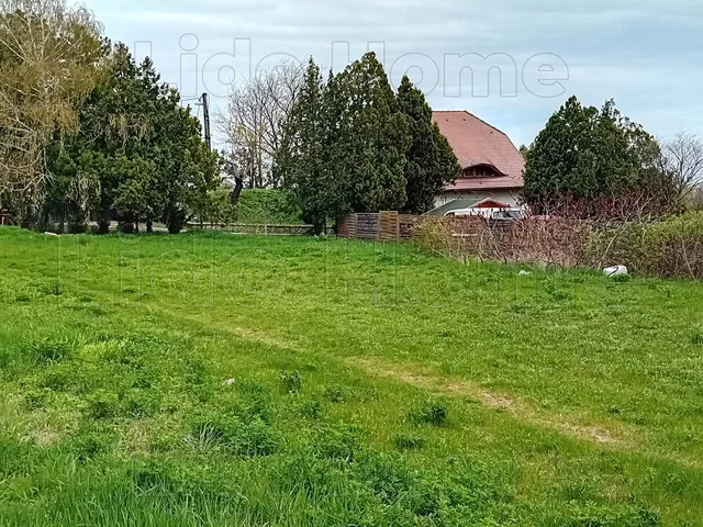 Eladó telek Balatonfüred 958 nm