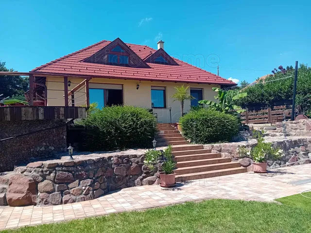 Eladó ház Balatonalmádi 123 nm
