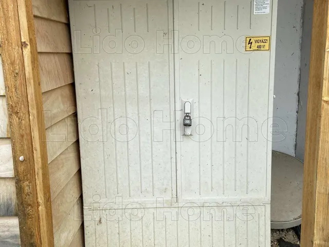 Eladó telek Balatonkenese 1304 nm