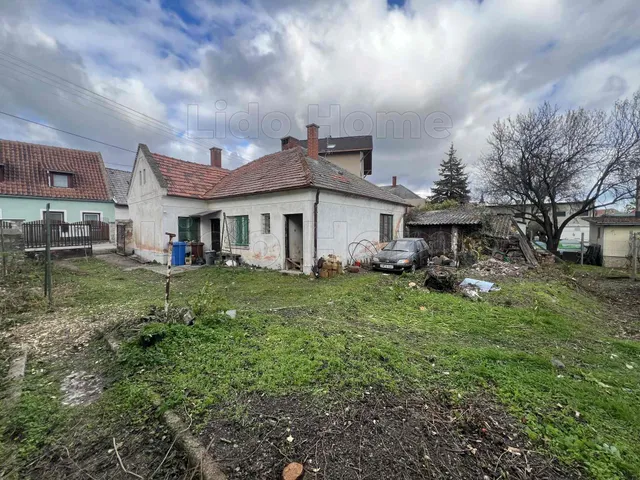 Eladó telek Balatonfüred 841 nm