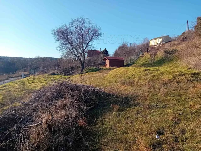 Eladó telek Balatonfüred 1330 nm