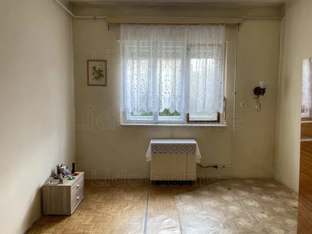 Eladó ház Balatonkenese 96 nm