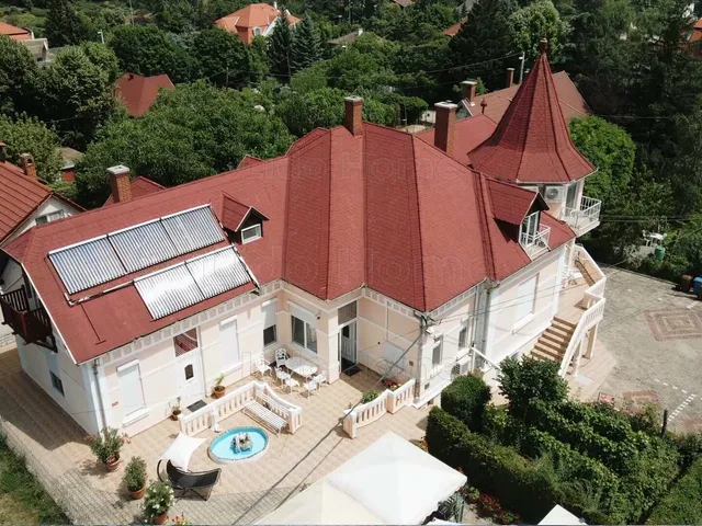 Eladó ház Balatonfüred 398 nm