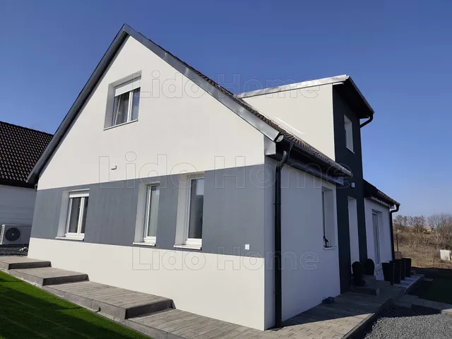 Eladó ház Litér 138 nm